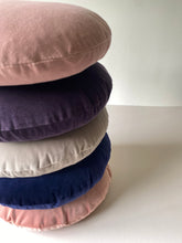 Load image into Gallery viewer, Large velvet round cushion