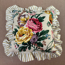 Load image into Gallery viewer, Vintage floral print ruffle 38x38cm handmade cushion