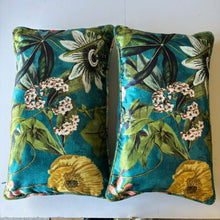 Load image into Gallery viewer, Rectangle Passiflora print velvet piped cushion
