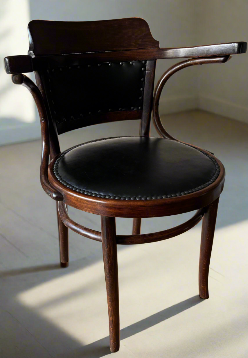 Classic steam bent Vienna Secessionist leather seated chair by J.J. Kohn & Mundus