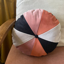 Load image into Gallery viewer, Small patchwork pie Velvet round cushion
